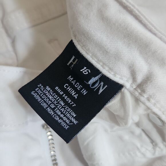 Hudson "KIDS" stretch twill skinny crop Jeans Jesse roll cuff skinny crop.  - Picture 3 of 6